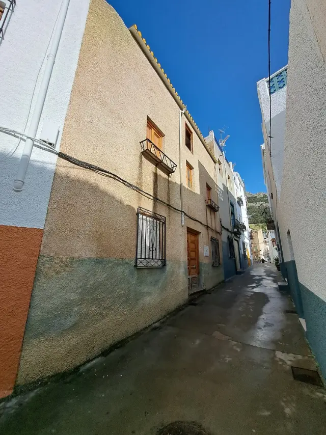 Subasta de vivienda en Pegalajar el 23 de marzo de 2026