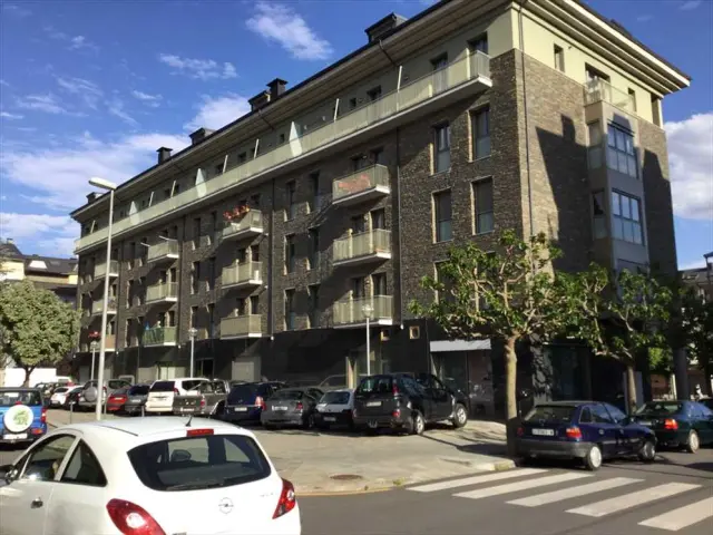 Subasta de vivienda en La Seu D'urgell el 18 de marzo de 2026