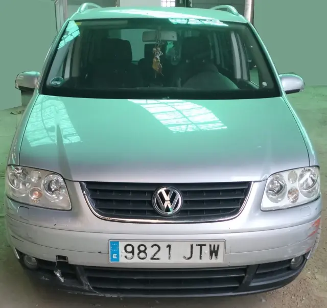 Subasta de turismos Volkswagen Touran el 13 de abril de 2026