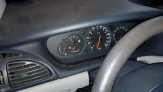 Subasta de turismos Citroen C5 2.0 el 20 de abril de 2026