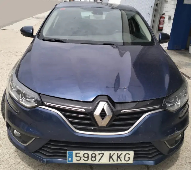 Subasta de turismos Renault Megane el 13 de abril de 2026