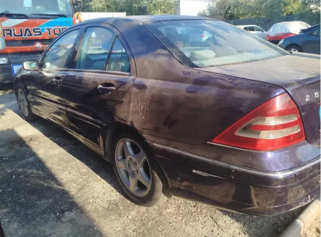 Subasta de turismos Mercedes-benz C 220 Cdi el 13 de abril de 2026