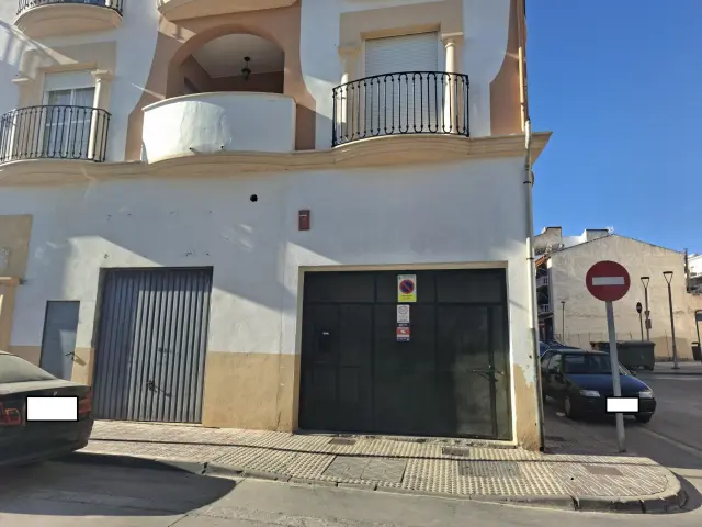 Subasta de garaje en Priego De Cordoba el 6 de abril de 2026