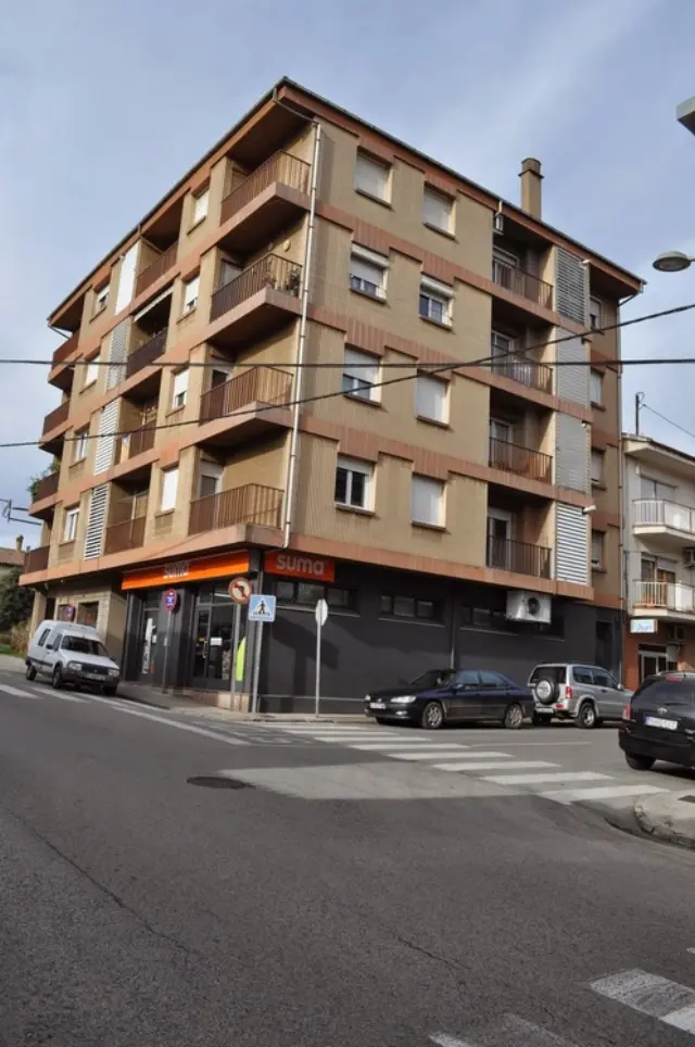 Subasta de garaje en Olot el 13 de abril de 2026