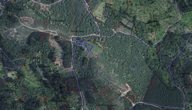Subasta de finca rústica en Vega De Espinareda el 30 de marzo de 2026
