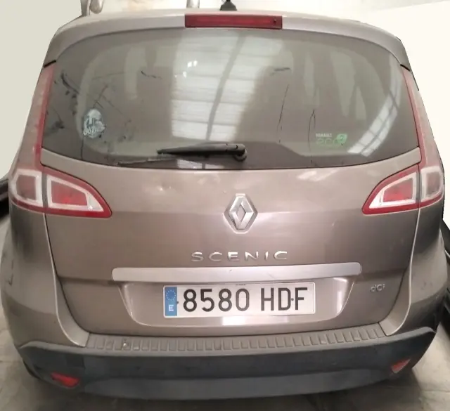 Subasta de turismos Renault Megane Scenic el 13 de abril de 2026
