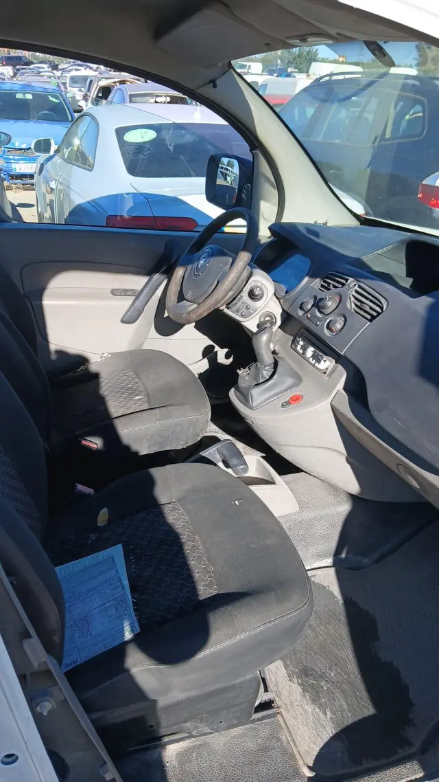 Subasta de otros Renault Kangoo el 6 de abril de 2026
