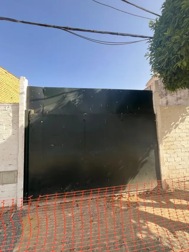 Subasta de solar en Aznalcazar el 20 de abril de 2026