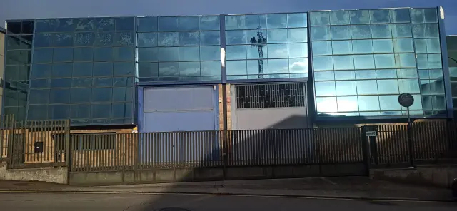 Subasta de nave industrial en Gijon el 30 de marzo de 2026