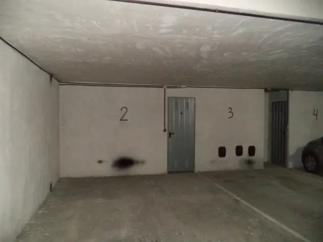 Subasta de trastero en Valverde De La Virgen el 30 de marzo de 2026