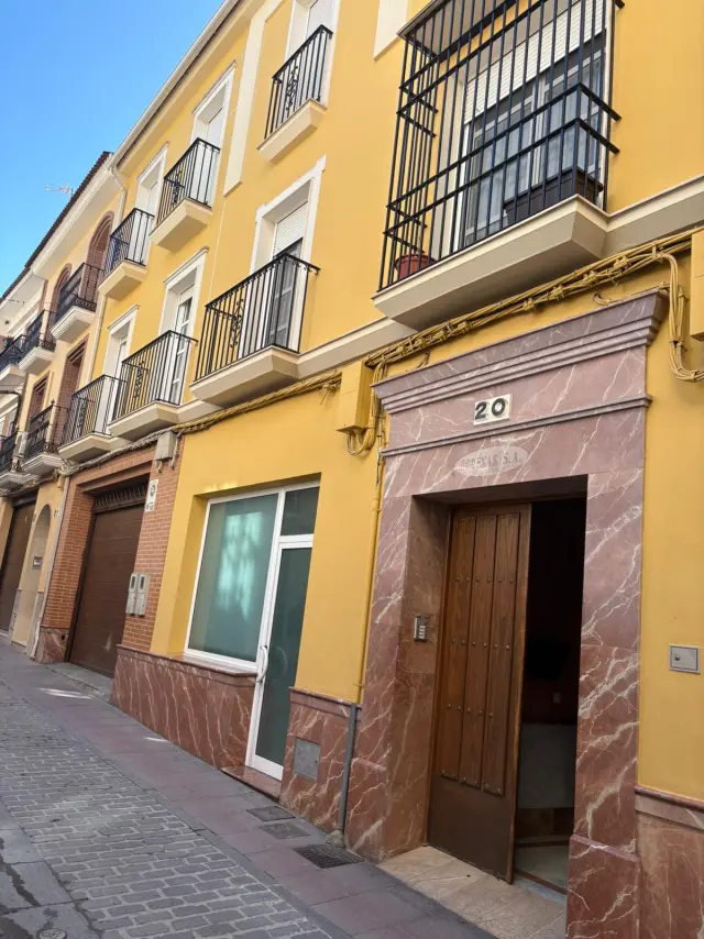 Subasta de garaje en Lucena el 9 de abril de 2026