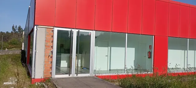 Subasta de nave industrial en Cedeira el 6 de abril de 2026