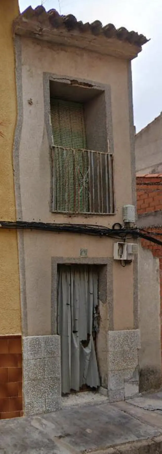 Subasta de vivienda en Dosbarrios el 31 de marzo de 2026