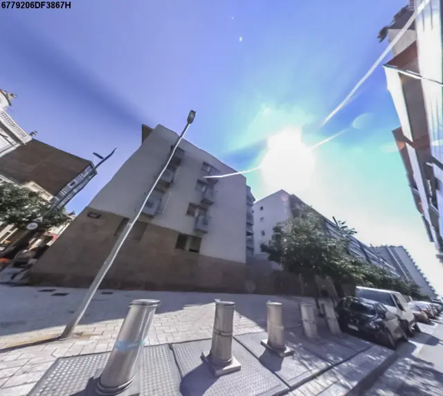 Subasta de garaje en Badalona el 6 de abril de 2026