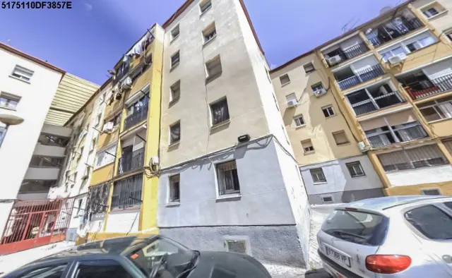 Subasta de vivienda en Badalona el 22 de abril de 2026