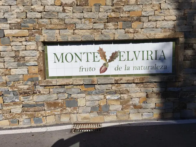 Subasta de vivienda en Ojen el 6 de abril de 2026