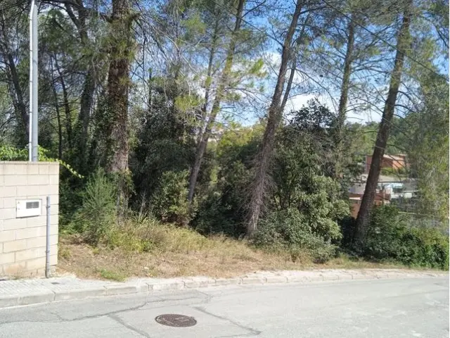 Subasta de solar en Terrassa el 23 de marzo de 2026