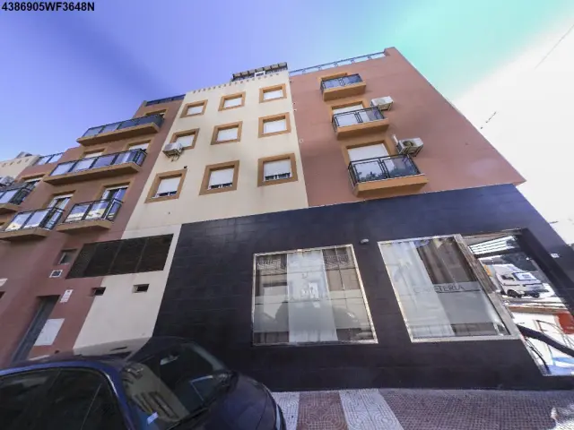 Subasta de vivienda en Roquetas De Mar el 9 de abril de 2026