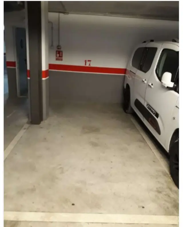 Subasta de garaje en Cunit el 6 de abril de 2026