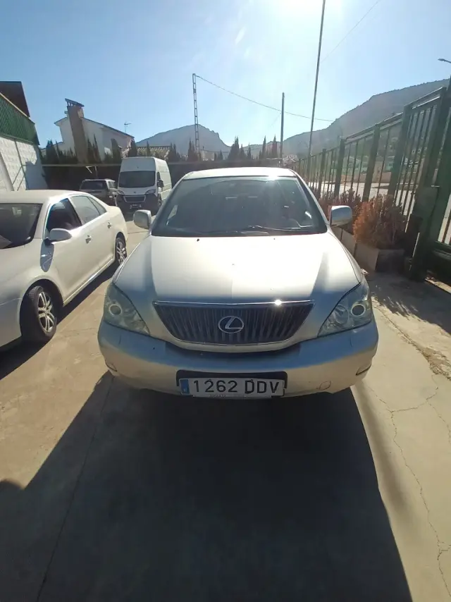 Subasta de turismos Lexus Lexus Rx300 el 30 de marzo de 2026