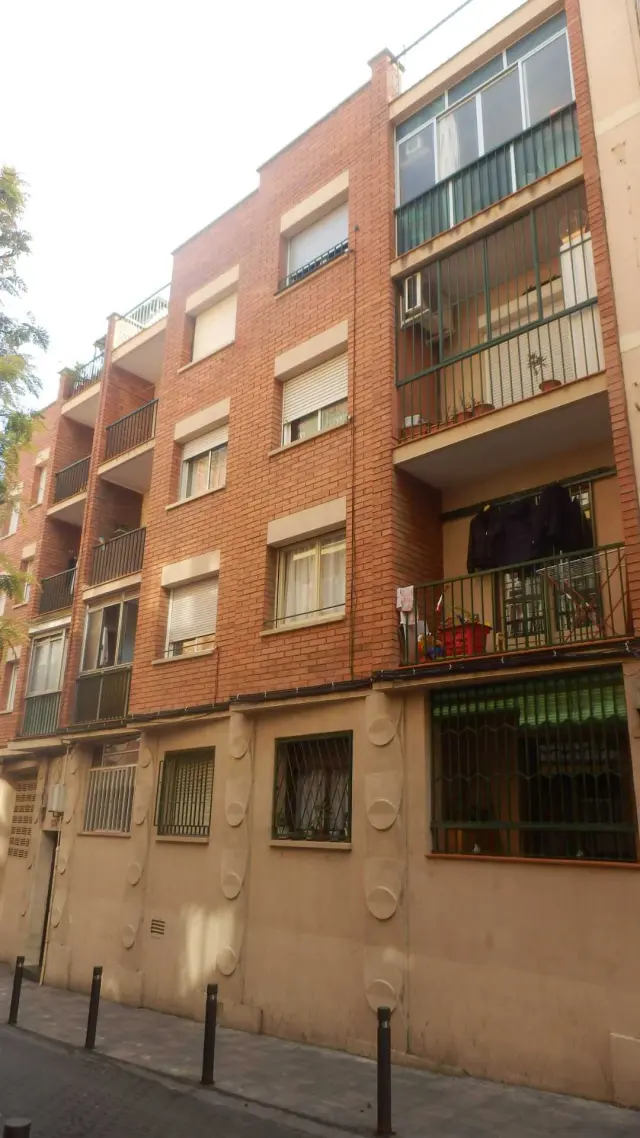 Subasta de vivienda en Santa Coloma De Gramanet el 25 de marzo de 2026