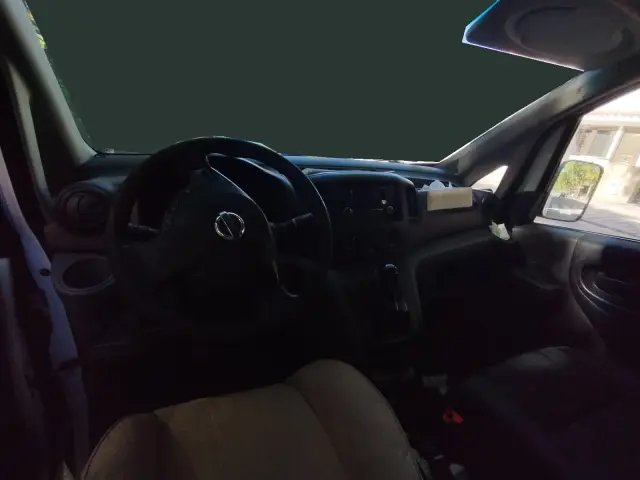 Subasta de turismos Nissan Nv200 el 13 de abril de 2026