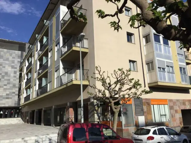 Subasta de local comercial en La Seu D'urgell el 6 de abril de 2026