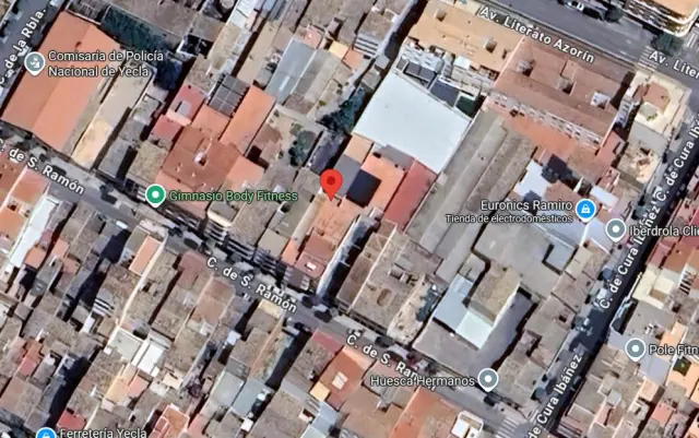 Subasta de garaje en Yecla el 2 de abril de 2026