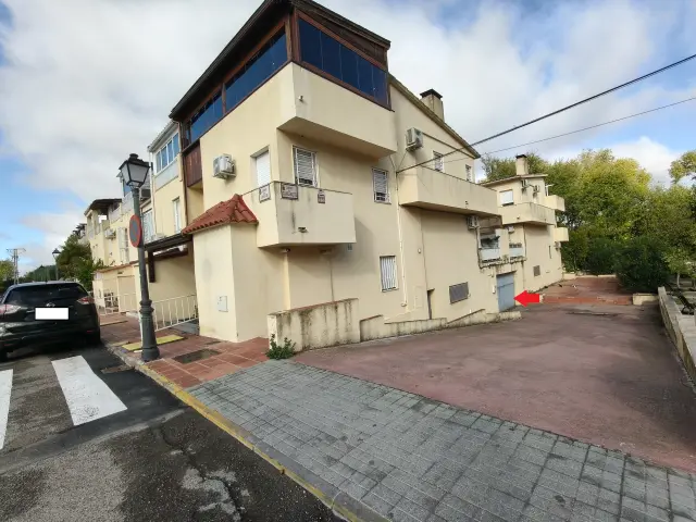 Subasta de garaje en Casarrubuelos el 23 de marzo de 2026