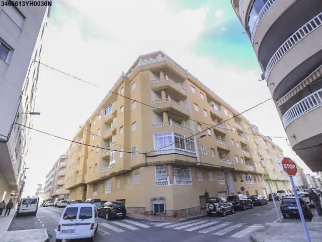 Subasta de garaje en Torrevieja el 30 de marzo de 2026