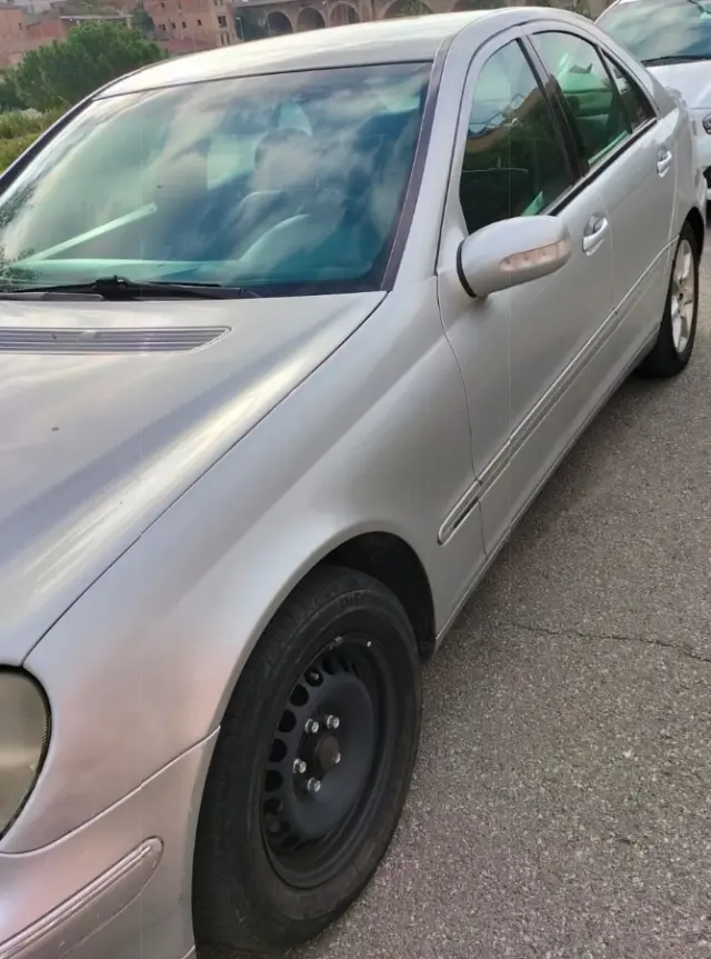 Subasta de turismos Mercedes-benz C 220 Cdi el 13 de abril de 2026