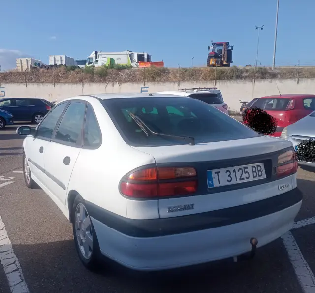 Subasta de turismos Renault Laguna el 23 de marzo de 2026