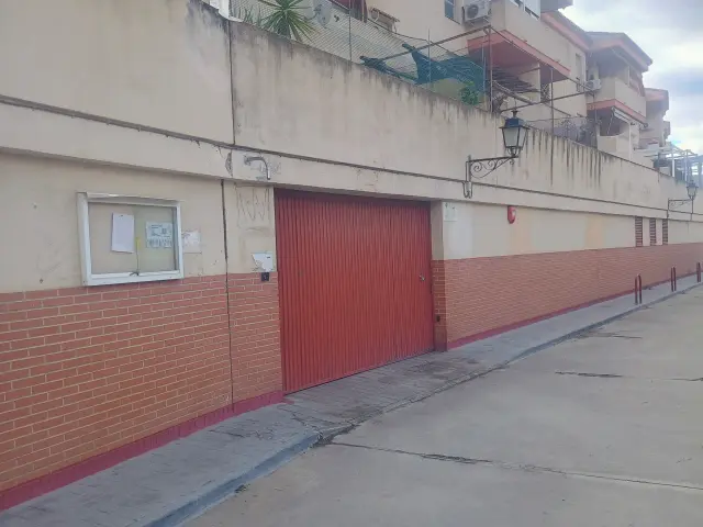 Subasta de garaje en Cenes De La Vega el 23 de marzo de 2026