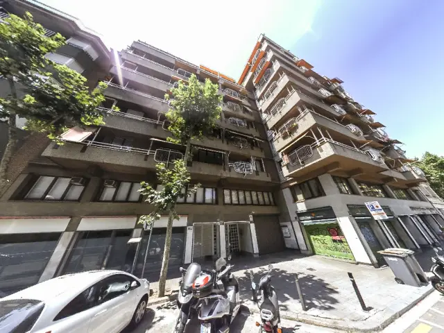 Subasta de vivienda en Barcelona el 23 de abril de 2026