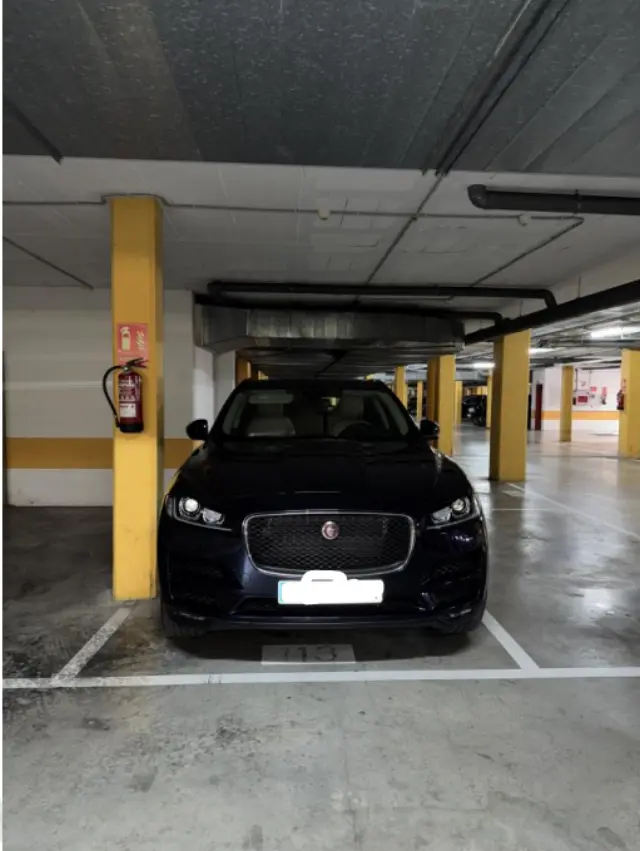 Subasta de garaje en Badalona el 6 de abril de 2026