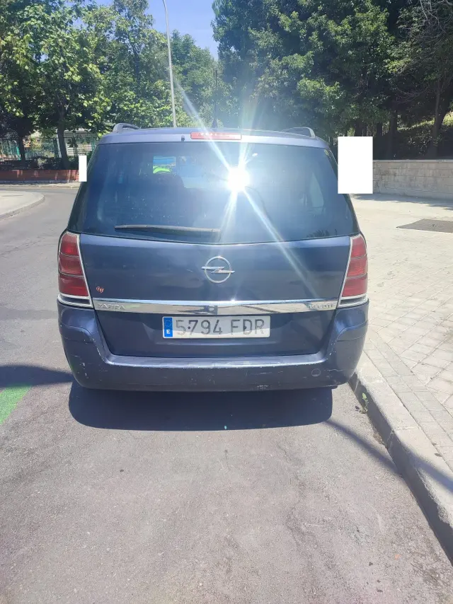 Subasta de turismos Opel Zafira el 20 de abril de 2026