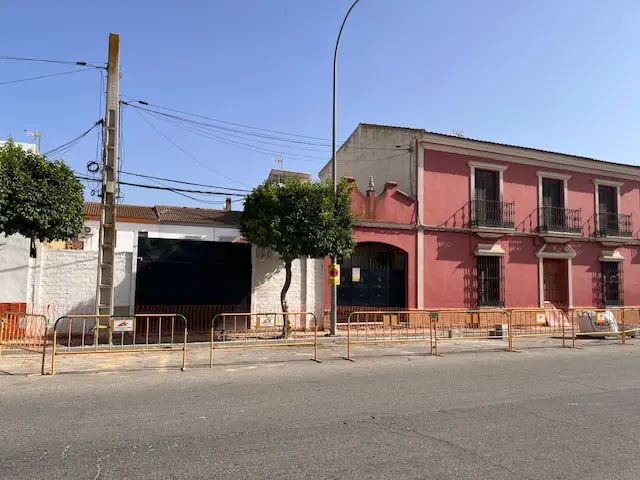 Subasta de solar en Aznalcazar el 20 de abril de 2026