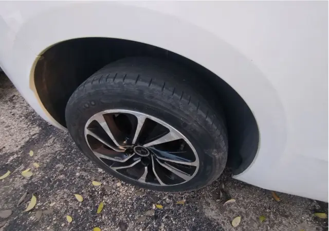 Subasta de turismos Nuevo Ds 4 Bluehdi 120 el 13 de abril de 2026