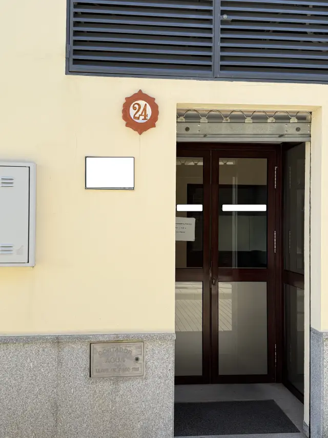 Subasta de local comercial en Palma Cdo La el 6 de abril de 2026