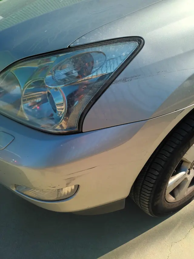 Subasta de turismos Lexus Lexus Rx300 el 30 de marzo de 2026