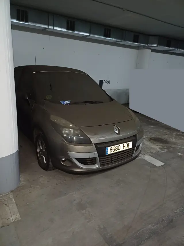 Subasta de turismos Renault Megane Scenic el 13 de abril de 2026