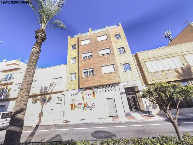 Subasta de vivienda en Roquetas De Mar el 15 de abril de 2026