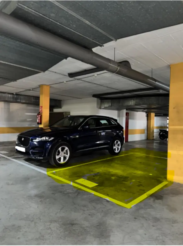 Subasta de garaje en Badalona el 6 de abril de 2026