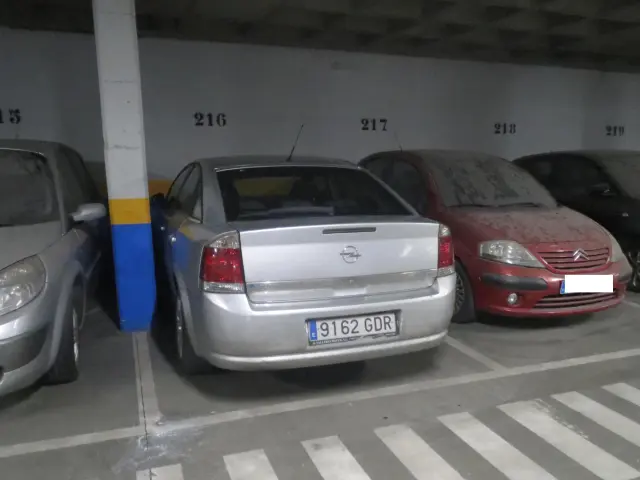 Subasta de turismos Opel Vectra el 20 de abril de 2026