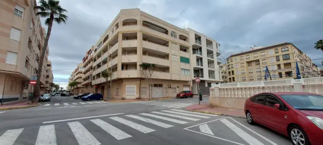 Subasta de local comercial en Guardamar Del Segura el 6 de abril de 2026