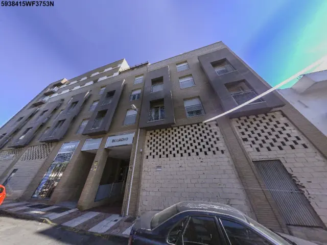 Subasta de garaje en Roquetas De Mar el 6 de abril de 2026