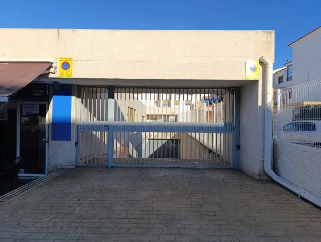 Subasta de garaje en El Campello el 6 de abril de 2026