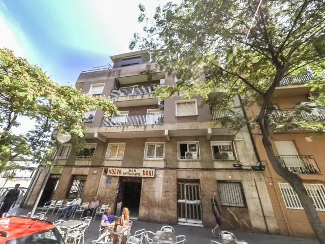 Subasta de local comercial en Barcelona el 22 de abril de 2026