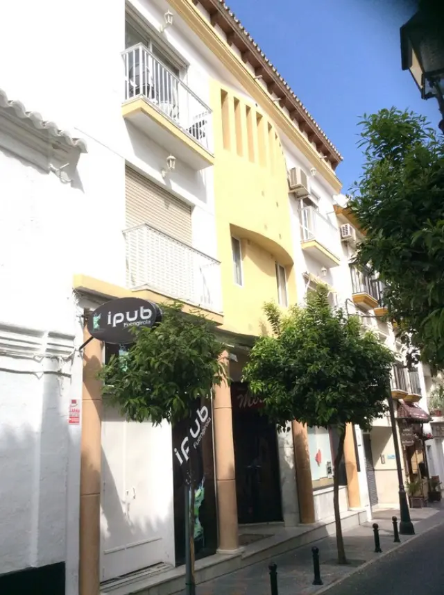 Subasta de local comercial en Fuengirola el 20 de abril de 2026