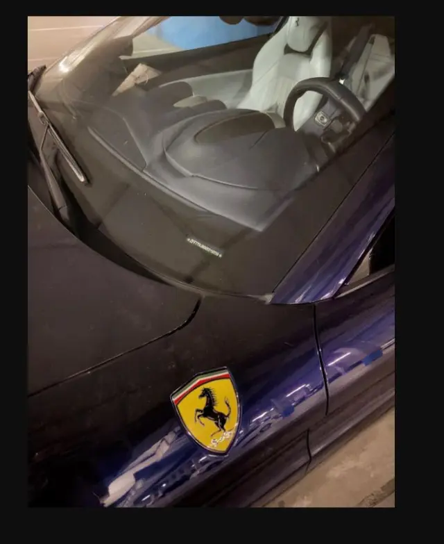 Subasta de turismos Ferrari California T el 13 de abril de 2026